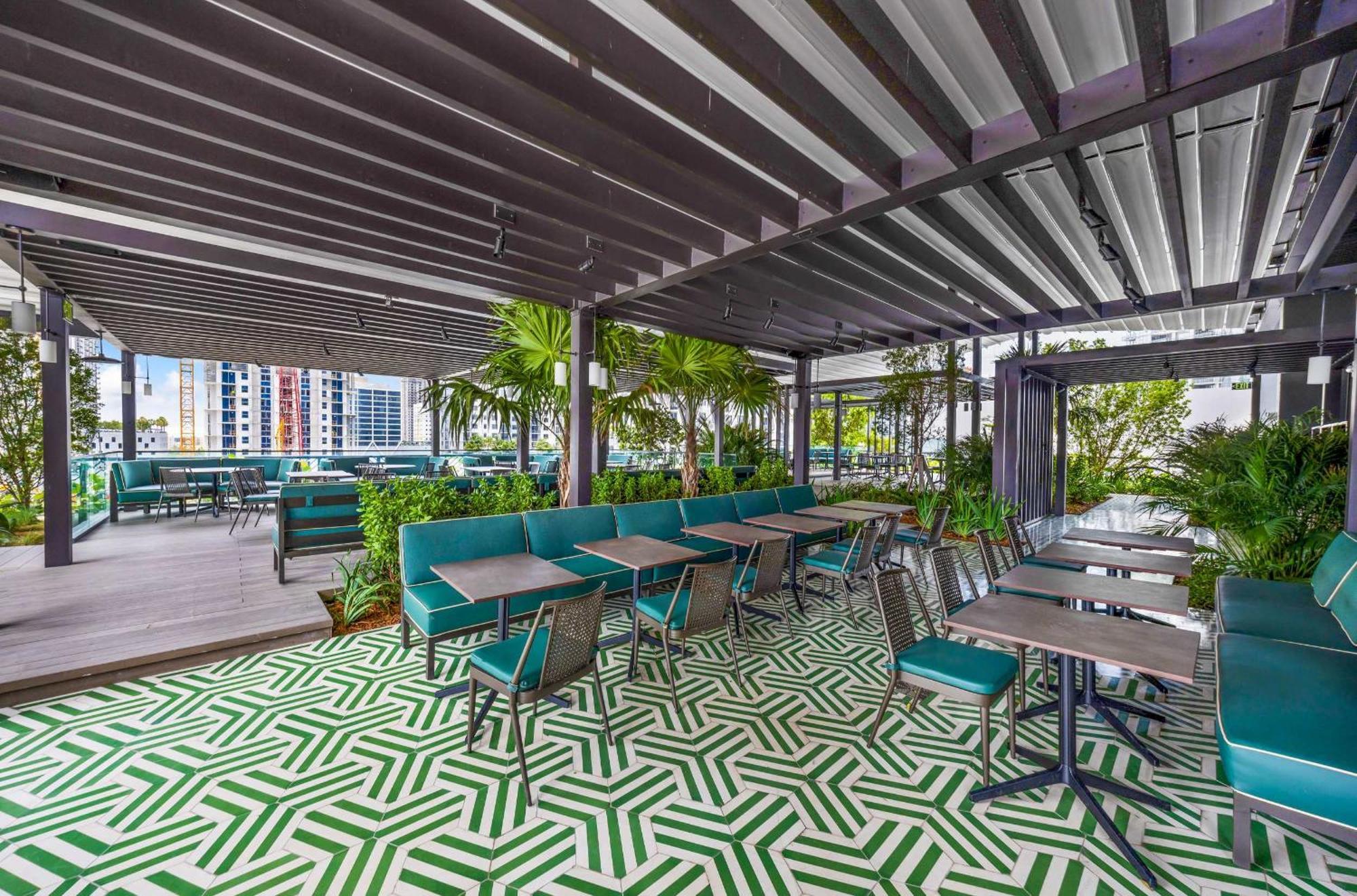 Сasa de vacaciones Contemporary Getaway With Skyline & Bay Views *