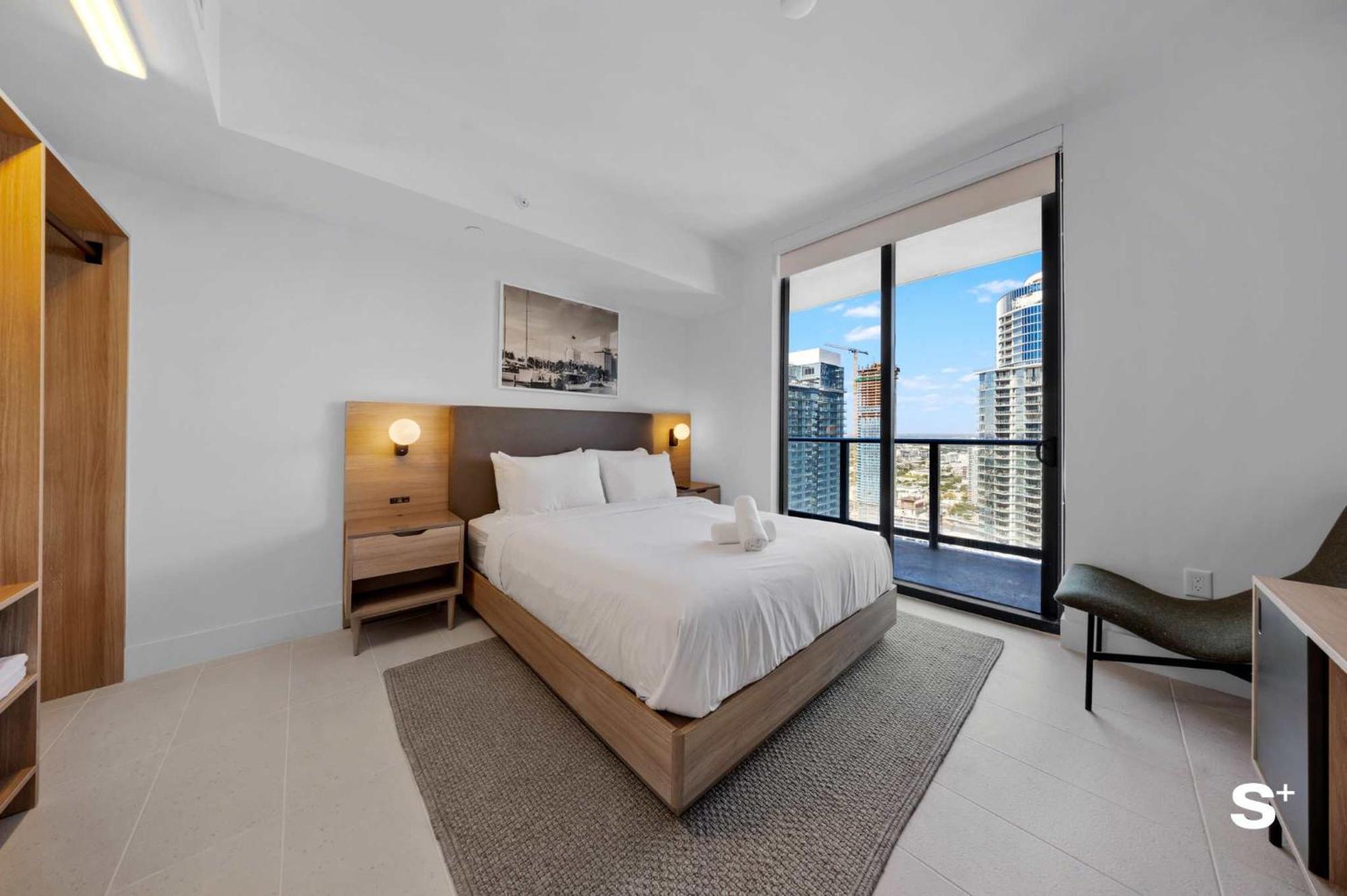 Сasa de vacaciones Contemporary Getaway With Skyline & Bay Views Miami