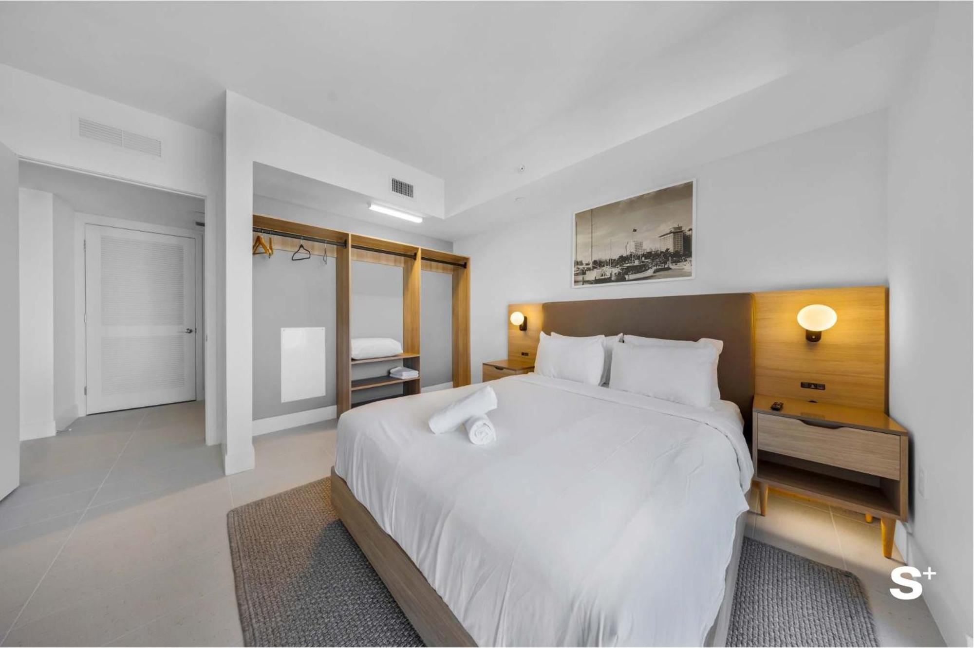 Contemporary Getaway With Skyline & Bay Views Сasa de vacaciones