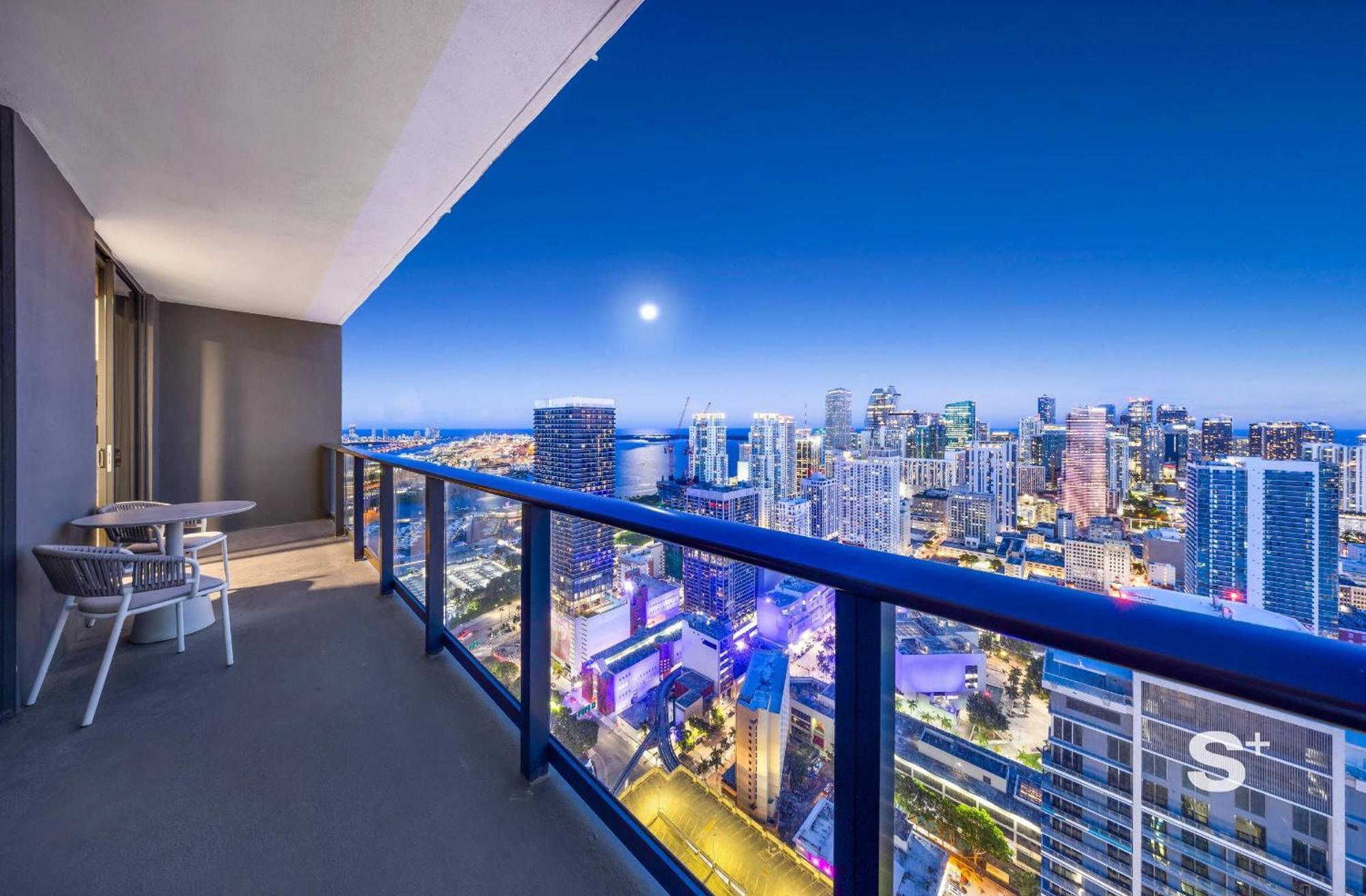 Contemporary Getaway With Skyline & Bay Views * Miami